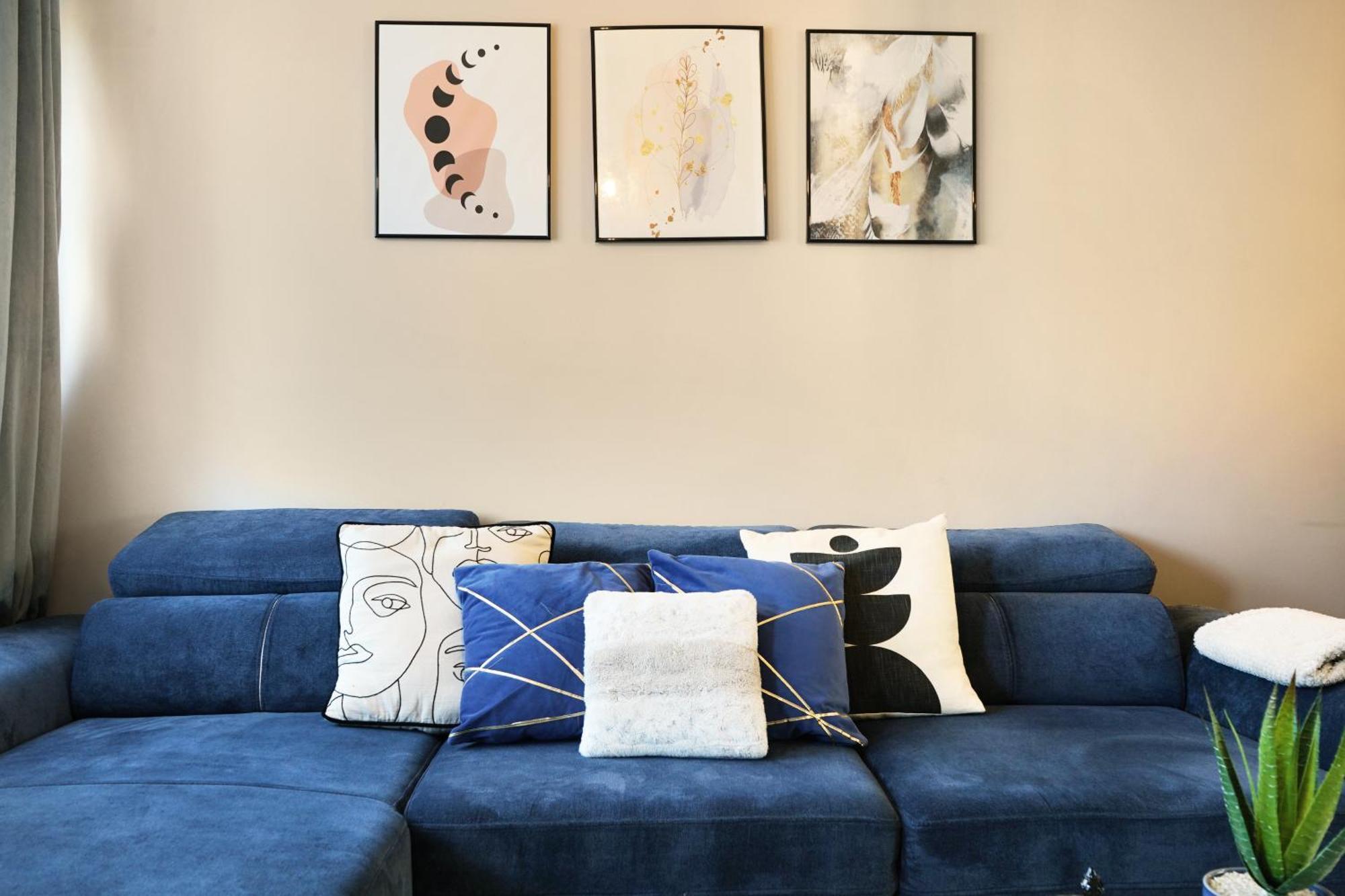 Cosy Corner In Aylesbury Near Stoke Mandeville Hospital & Town Centre With Private Parking Eksteriør billede